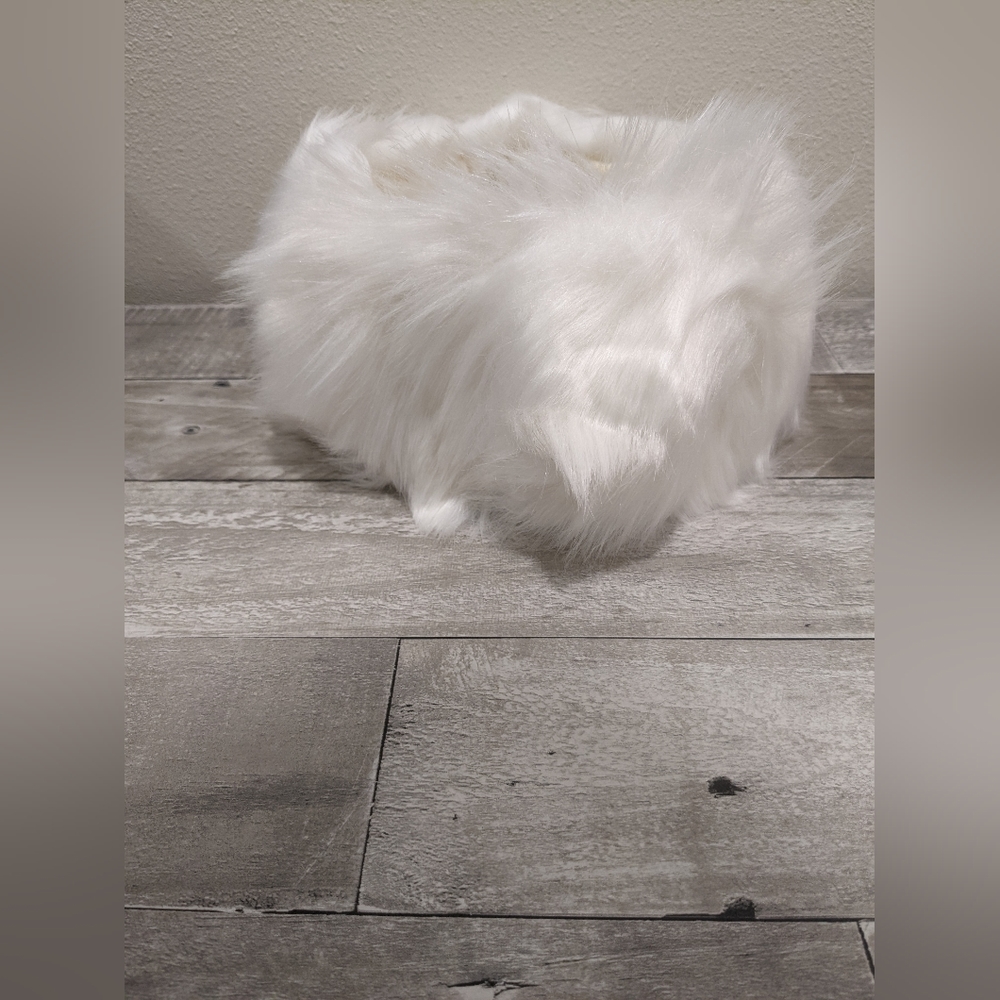 Fluffy Women's Headband - White Brand New Unworn
